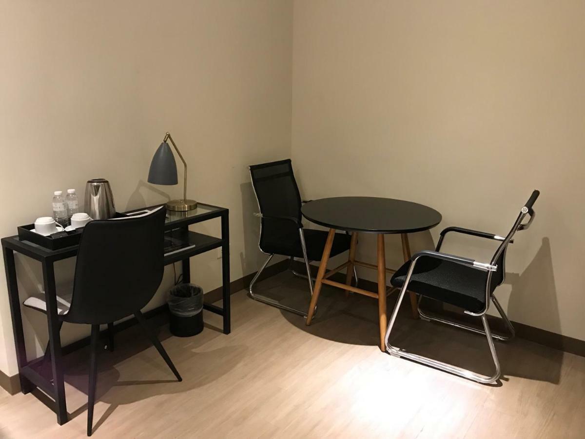 Maxx Hotel Ortigas Pasig City Eksteriør bilde