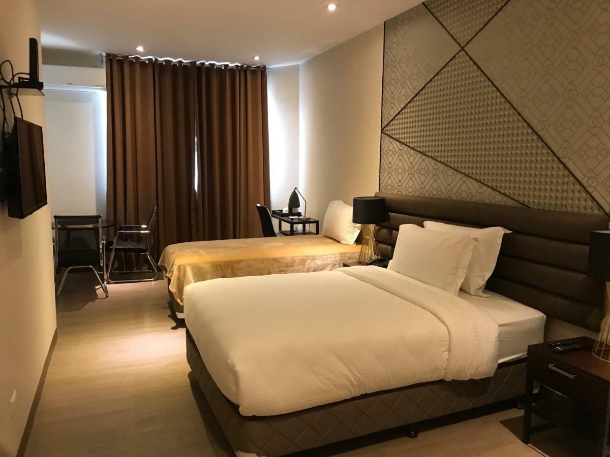 Maxx Hotel Ortigas Pasig City Eksteriør bilde
