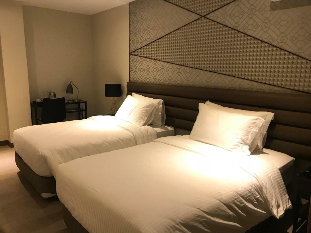 Maxx Hotel Ortigas Pasig City Eksteriør bilde
